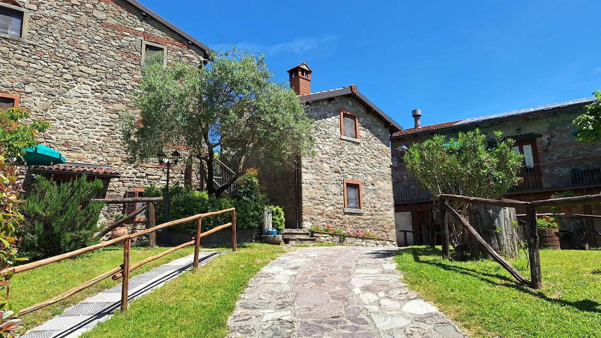 Agriturismo Ristoro Del Cavaliere Villa Piazza al Serchio Italy
